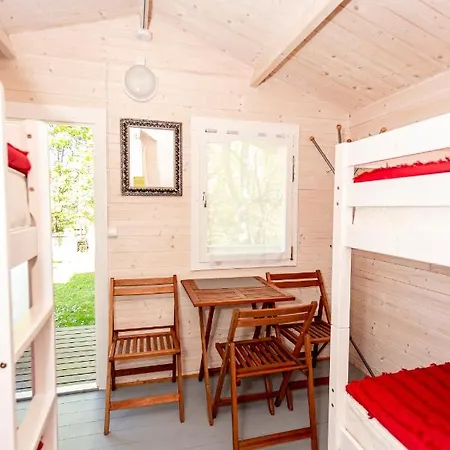 Rannaliiv بيت ضيافة Võsu