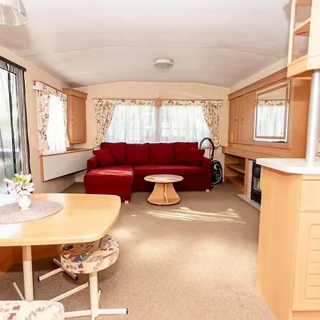 Rannaliiv بيت ضيافة Võsu